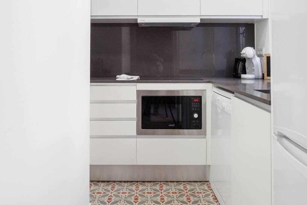 ז'ירונה Sleep & Stay Home With Balcony Bonaventura 3 מראה חיצוני תמונה